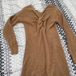 Brown winter dress ! Perfect for curvy women